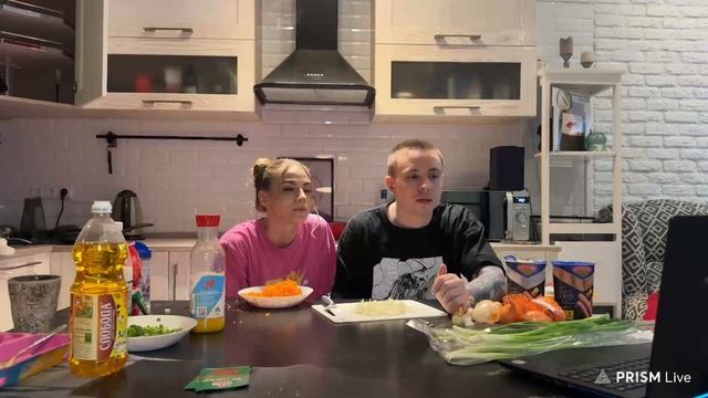 СОНЯ И АНДРЕЙ ГОТОВЯТ ПИРОЖКИ ДОМА - Follentass, RudySayuki #2 смотреть онлайн