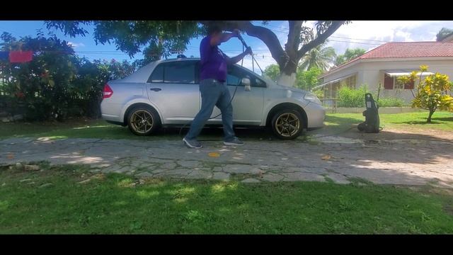 Washing 2011 Nissan TIIDA! | Weekend Warrior Episode 2 | Legacy Auto Care