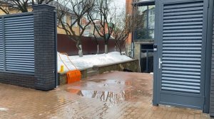 Откатные ворота в исполнении с жалюзи