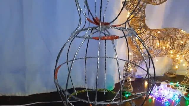Новогодний светящийся снеговик и олень из проволоки своими руками. Идеи новогоднего декора. смотреть онлайн