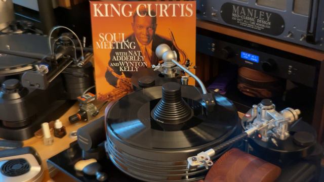 All The Way - King Curtis - Shure MV88 microphones - ZU103 (Denon DL-103) MC - Ikeda IT-407 tonearm смотреть онлайн