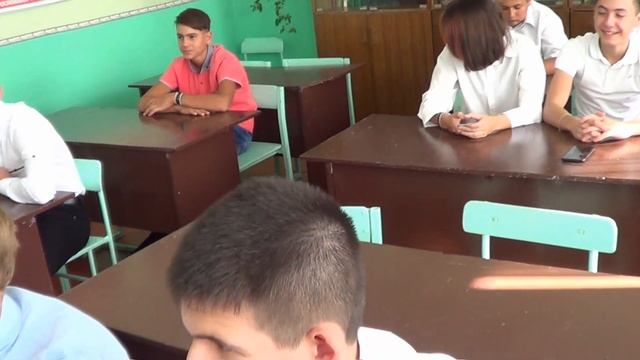 Первый урок! школа 8 г Рыбница 1 09 2021 смотреть онлайн