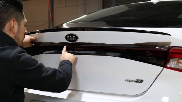 Kia K5 Taillight Tint Installation смотреть онлайн