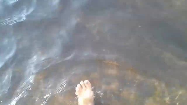 Влог. Самая """глубокая""" речка.??? Ну очень прозрачная вода ✌? смотреть онлайн