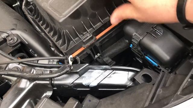 How to change an air filter on a Ford Galaxy смотреть онлайн