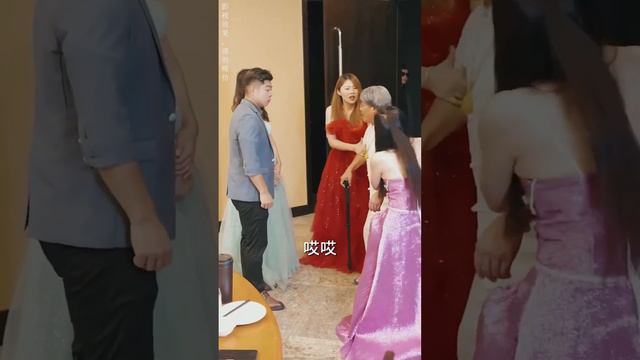 灰姑娘被同學送給老男人，直接拒絕卻被扣下，神祕大佬替她出頭！丨富豪的同居女神61~80 #董事长 #短剧 смотреть онлайн