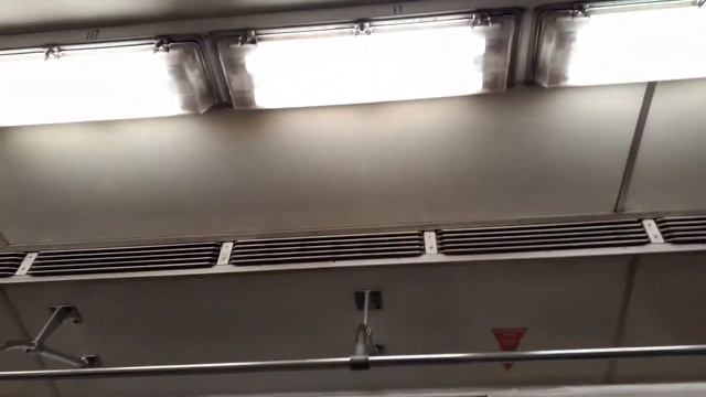 Метро Санкт-Петербурга. Неплохой салон Номерного на 5 линии смотреть онлайн