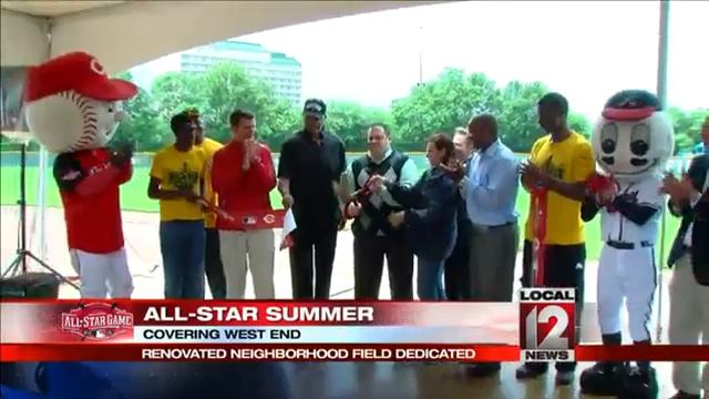 Community Legacy Projects: Queensgate All-Star Field смотреть онлайн