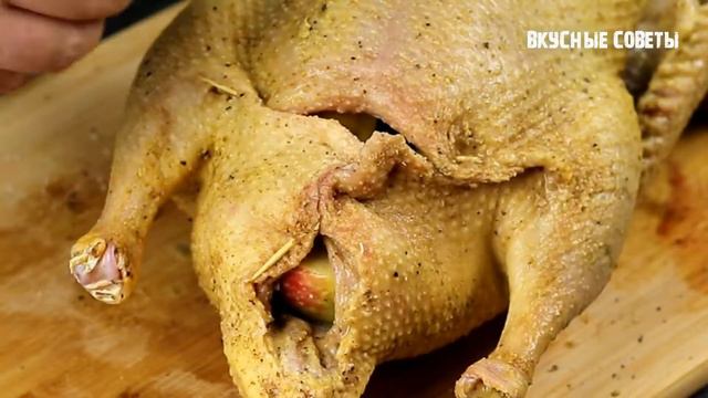 Гости будут просить добавку! Самая сочная, мягкая и вкусная утка в духовке с яблоками! смотреть онлайн