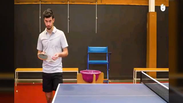 Тристан Флор игрок сборной Франции разновидности подачи маятник. Tristan Flore Best Service.