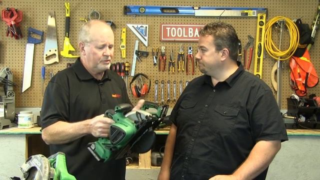Hitachi C18DGLP4 Circular Saw смотреть онлайн