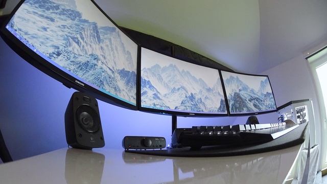 Tech Battle Episode 91 - Ultimative Monitor Setups смотреть онлайн