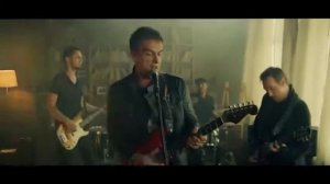 Влад Топалов-Достала меня