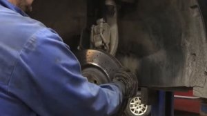 Замена передних тормозных дисков на Mercedes GL