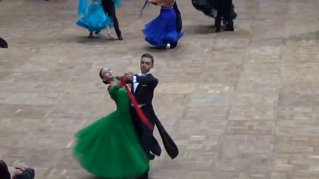 Первенство Москвы 2016 Юниоры-2 Стандарт Медленный вальс смотреть онлайн