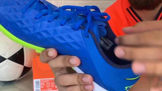 Análise Nike React Tiempo Legend 8 Pro Futsal смотреть онлайн
