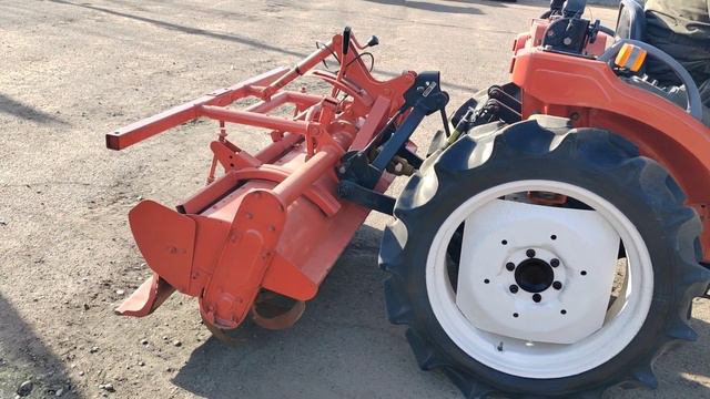 Обзор трактора Mitsubishi MT200 (Максим Михайлович, г. Улан-Удэ)