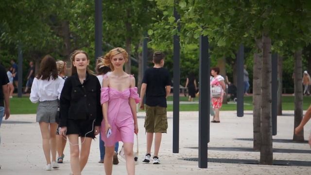 Beautiful Russian Girls On Walking Street In Russia (Krasnodar)