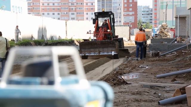 Цементация грунтов на строительной площадке жилого комплекса смотреть онлайн