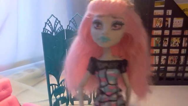 Обзор две куклы Monster High Рашель и Кэтрин . смотреть онлайн