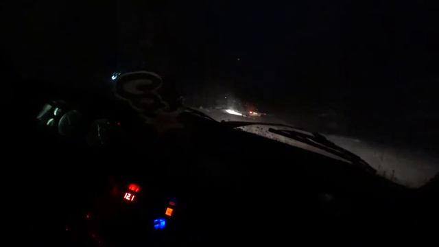 СХОДКА БОЕВОЙ КЛАССИКИ. ЛЮТО ВАЛЬНУЛИ ТОЛПОЙ! смотреть онлайн