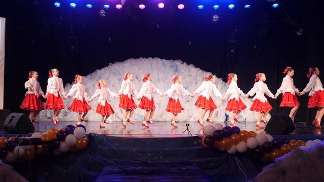 Казачий танец. Кострома 2019 смотреть онлайн