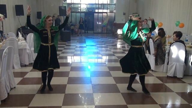 Ансамбль Султан Астрахань. Танец девушек. смотреть онлайн