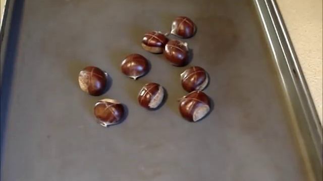 How to Roast Chestnuts in the Oven смотреть онлайн