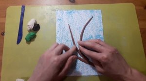 Видео Урок №93 Аппликация из пластилина "Веточка Вербы"