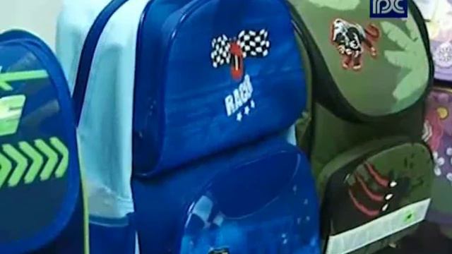 Малообеспеченным семьям помогут собрать ребенка в школу смотреть онлайн