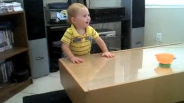 Ребенок прется от металла смотреть онлайн