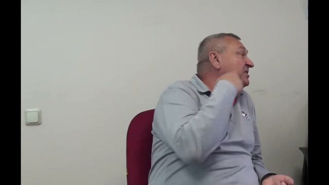 Почему сотрудники должны выполнять распоряжения руководителя смотреть онлайн