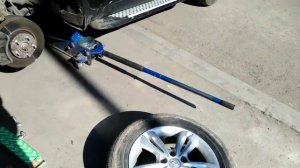 Hyundai ix35  Заменил стойки стабилизатора