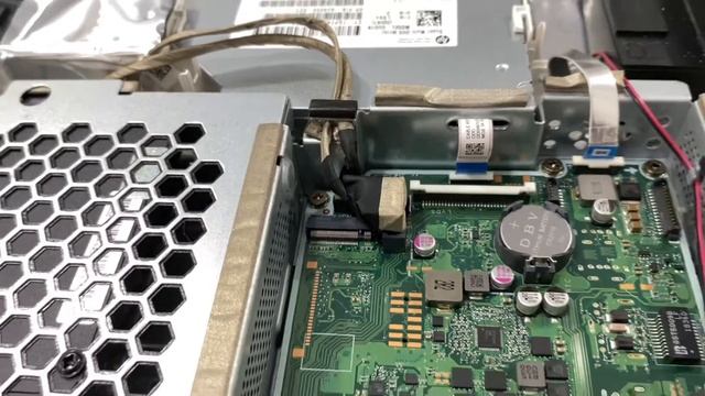 HP TPC Q045 22 C0031L DISASSEMBLY - SSD SATA UPGRADE AND WINDOWS 11 INSTALLATION TUTORIAL смотреть онлайн