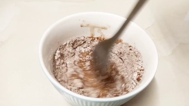 60 CALORIES FOR THE WHOLE CHOCOLATE CAKE MADE IN 1 MINUTE смотреть онлайн
