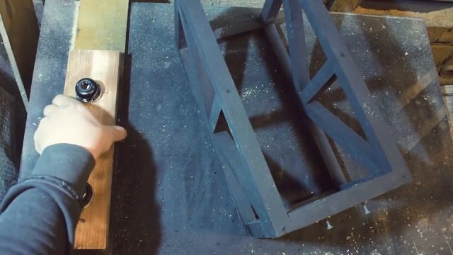 Потолочный светильник в стиле RETRO INDUSTRY из мусора смотреть онлайн