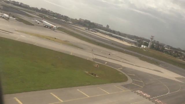 Portugal Lisbon Airport смотреть онлайн
