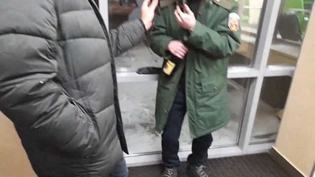 Стрелки Тулунские молодёжь) Тип разбивает свой телефон)) много мата 18+ смотреть онлайн