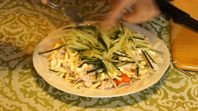 Салат Муравейник БЫСТРО И ВКУСНО смотреть онлайн