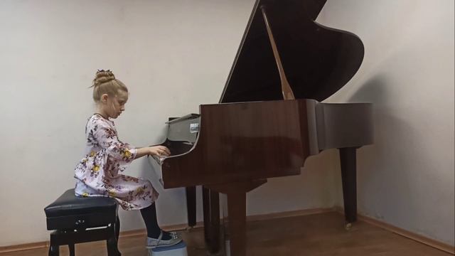 Вереютина Анастасия, 7 лет - Этюд (Ф. Гюнтен) смотреть онлайн