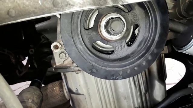 Cambio banda de distibucion Kia Sportage y Hyundai Tucson 2.0 смотреть онлайн
