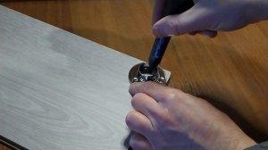 Полка для обуви своими руками из обрезков ламината и мебельной трубы - просто и стильно