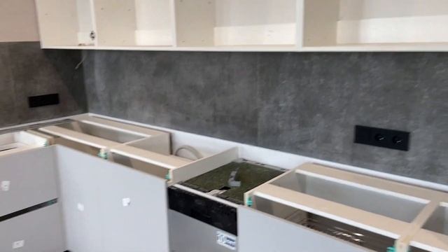 Кухня со столешницей из компакт-ламината смотреть онлайн