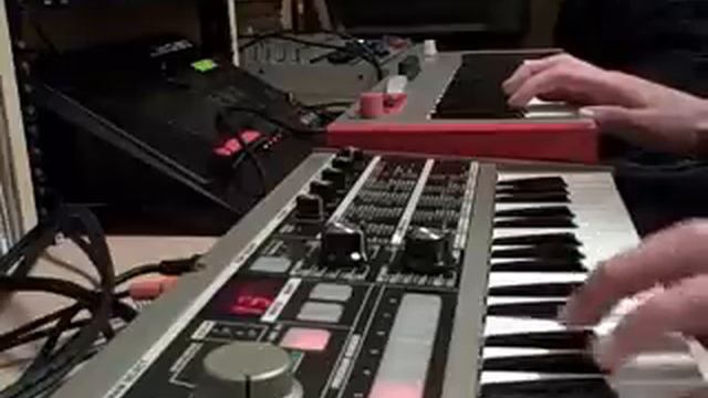 Ageispolis (Aphex Twin cover) смотреть онлайн