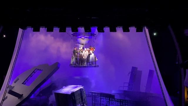 Москва. МХТ им. Чехова. Спектакль "Враки, или Завещание барона Мюнхгаузена". смотреть онлайн