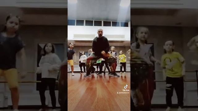 УЧУ МЕЛКИХ ШАФФЛИТЬ ☺ смотреть онлайн