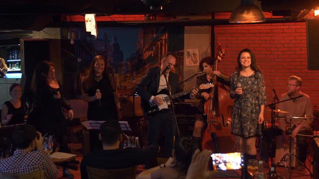 Нека се обичаме-Георги Минчев(акустичен кавър)|Let's make love - Georgi Minchev(cover)| Live смотреть онлайн