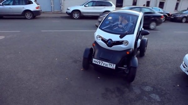 Renault Twizy купить Электромобиль Renault Twizy обзор