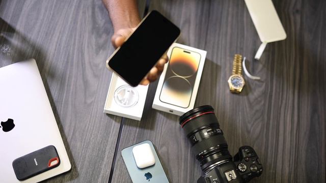 IPHONE 14 PRO MAX GOLD UNBOXING AND REACTION !
