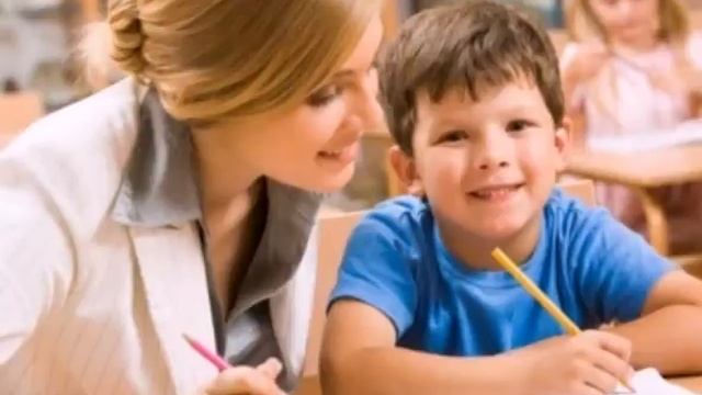 ПРОЩАЛЬНАЯ ПЕСНЯ ДЛЯ ВЫПУСКНОГО НАЧАЛЬНОЙ ШКОЛЫ смотреть онлайн